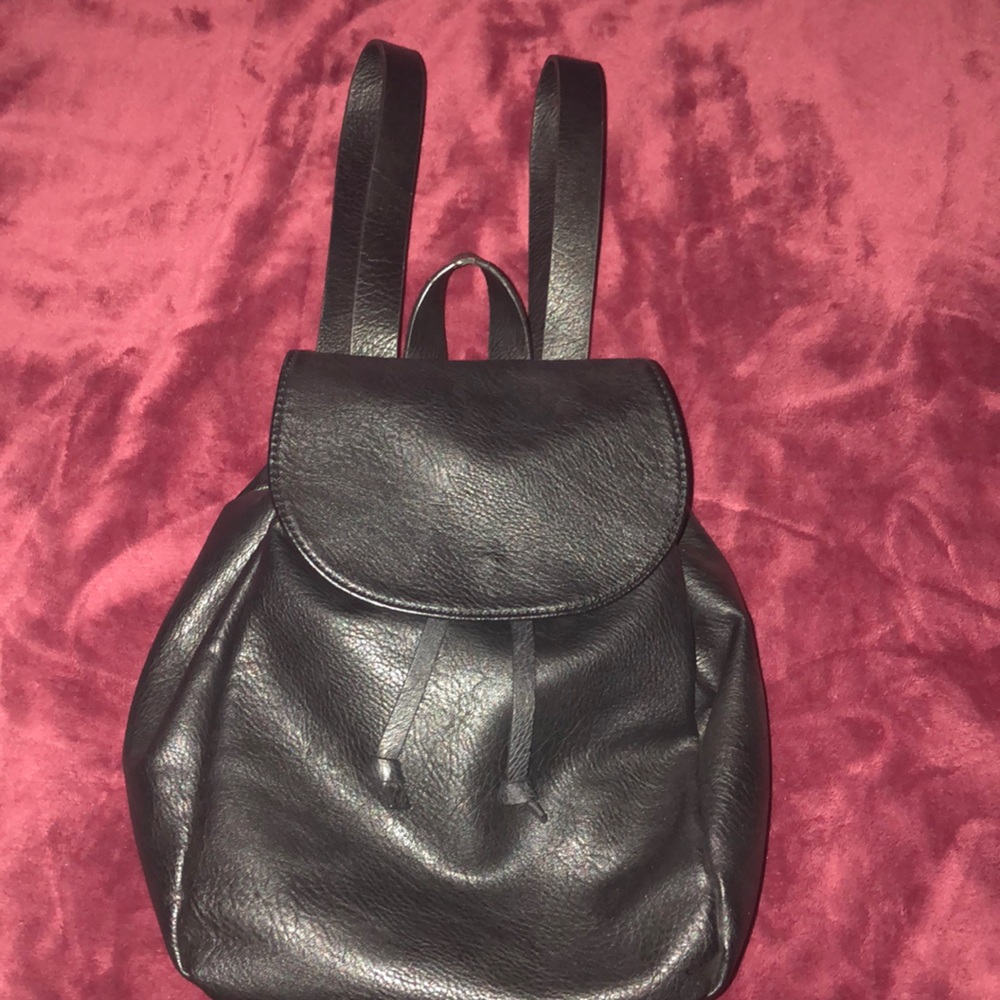 Forever 21- Faux-Leather Bag Pack
